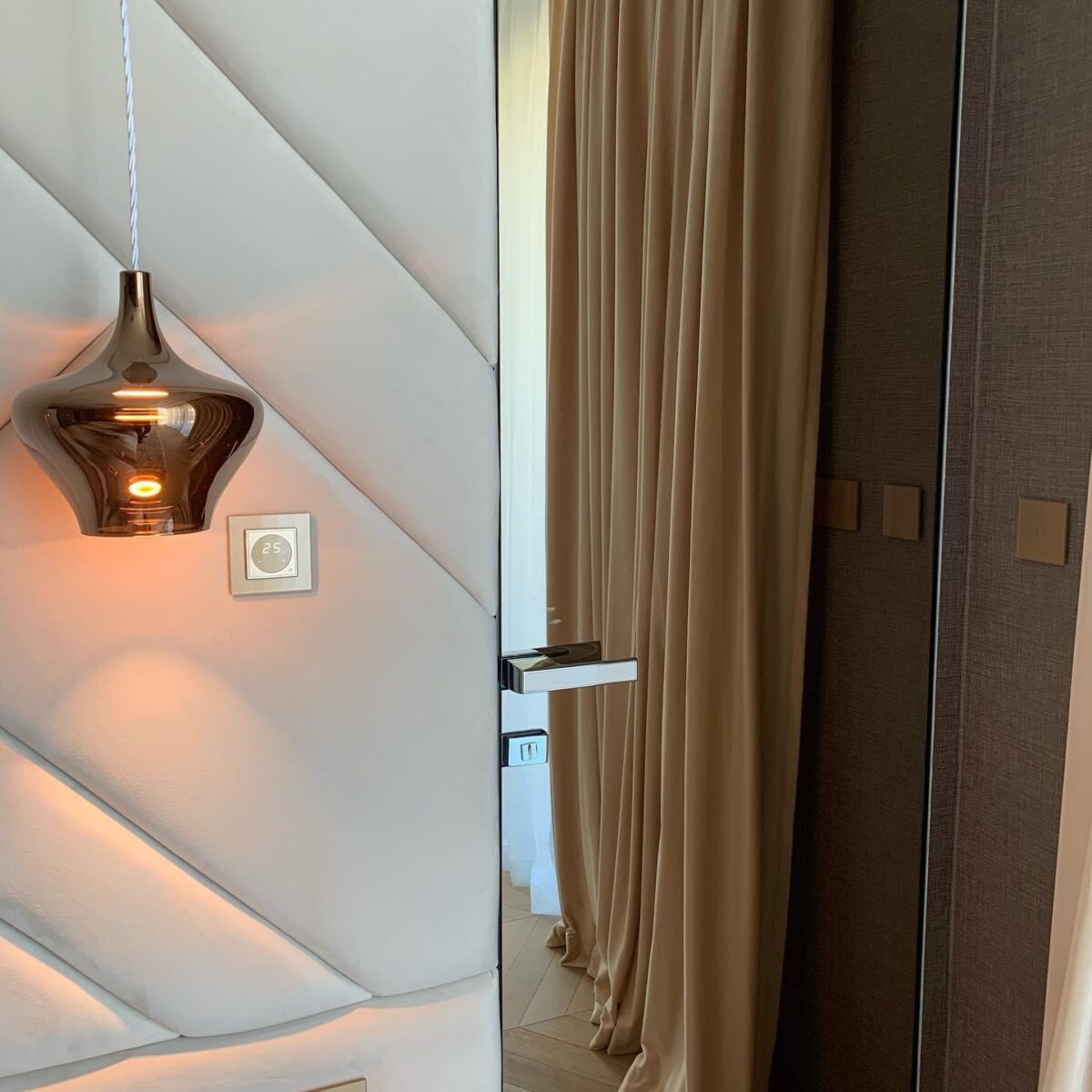 BCF81D15-9467-446E-B8C1-9C8155F1FEAD